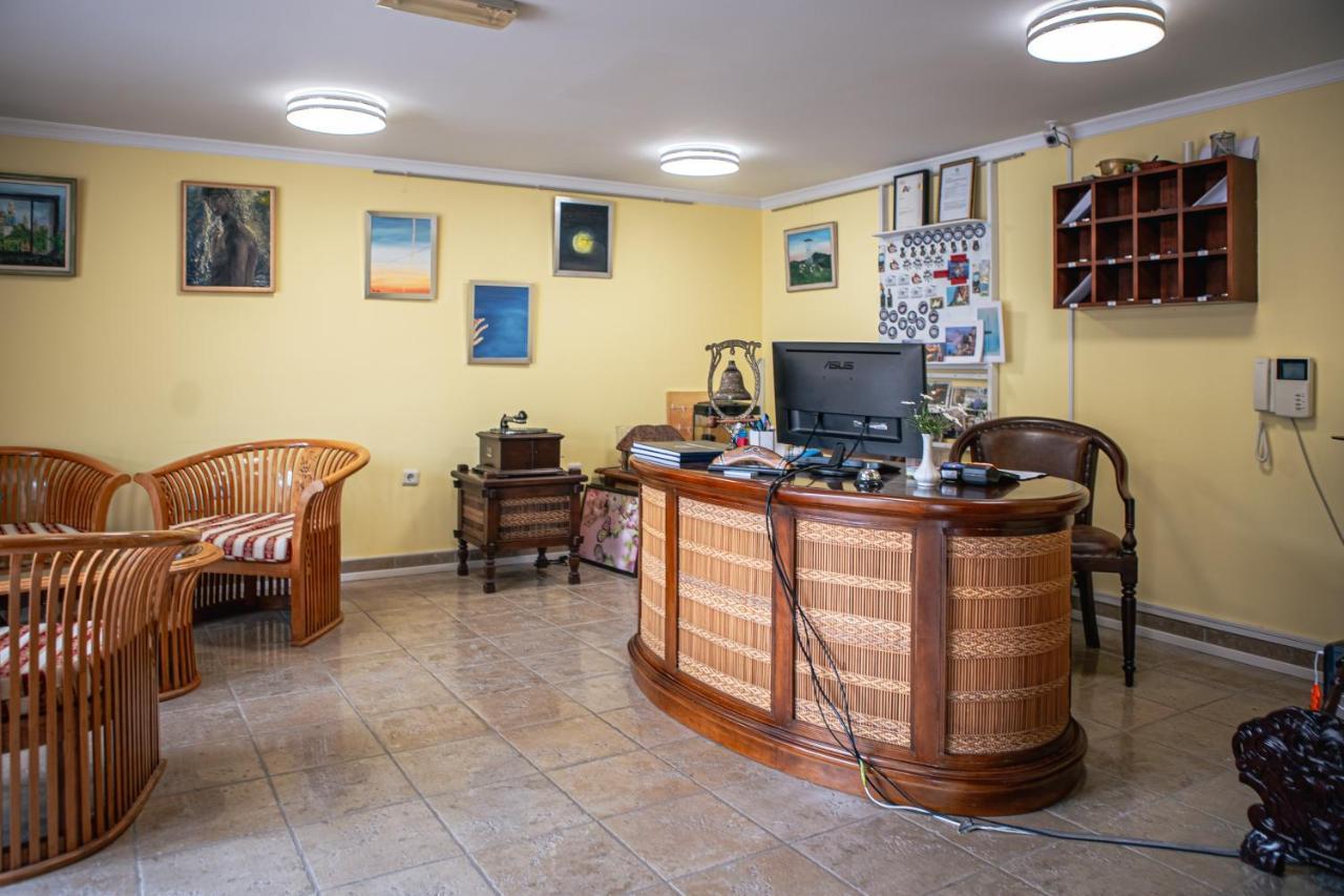 Apart-Hotel Villa Lav Nova Pec Bagian luar foto