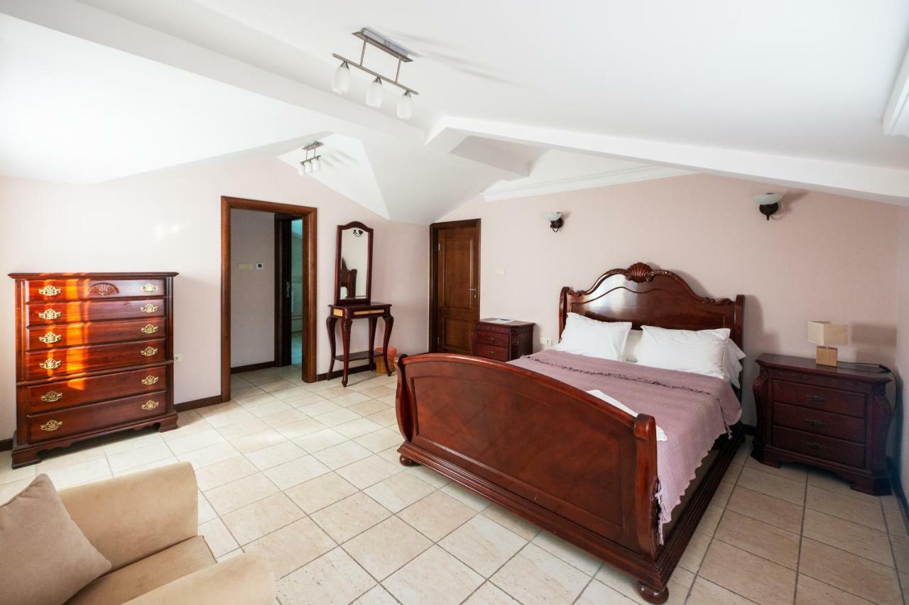 Apart-Hotel Villa Lav Nova Pec Bagian luar foto